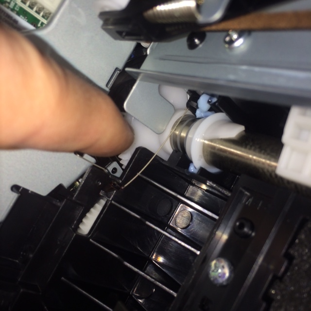 Thumbnail for File:EPSON XF-320 Teardown carriage rotate.jpg