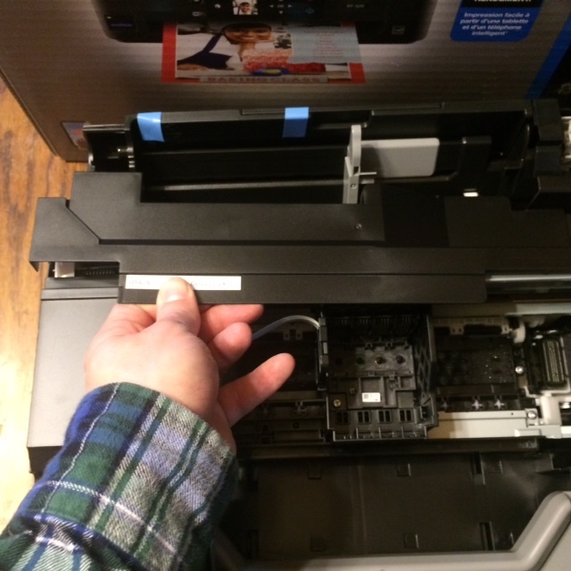 Thumbnail for File:EPSON XF-320 Teardown topcover remove.jpg